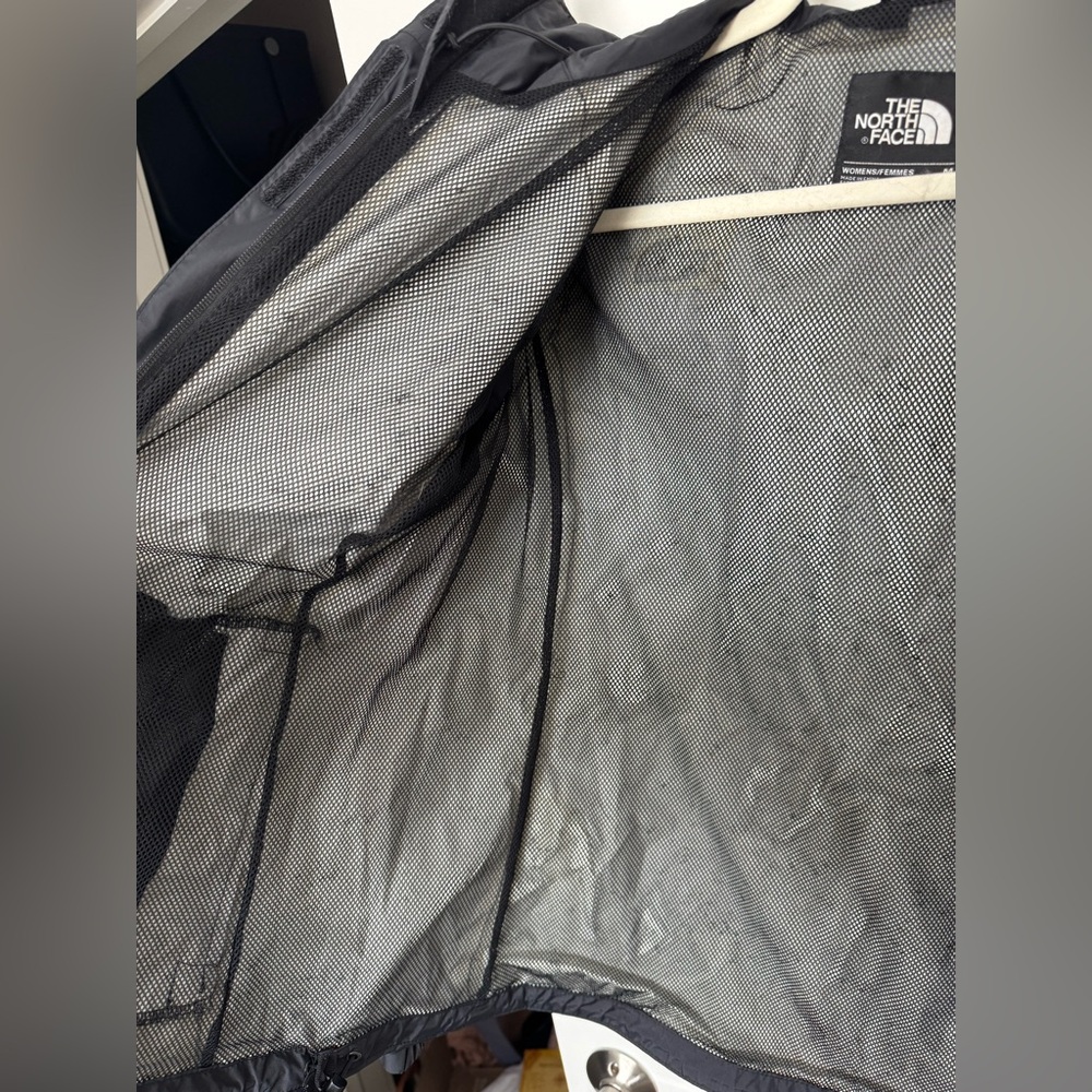 The North Face Women’s DryVent Hooded Rain Jacket Black Size Medium - Picture 12 of 13
